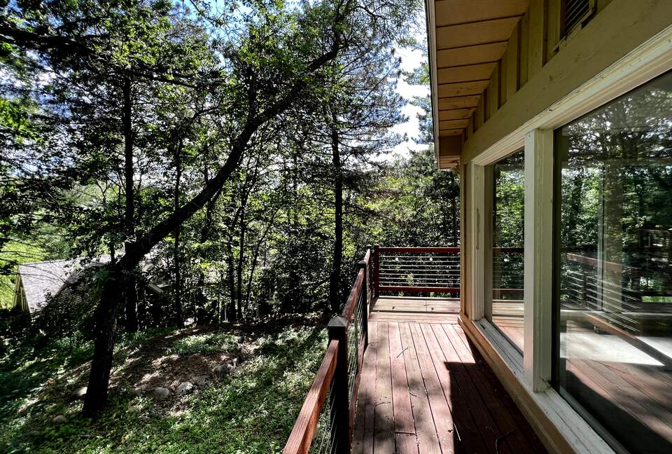 Secluded Forest Retreat Minutes From Minneapolis - Minnetonka, Minnesota