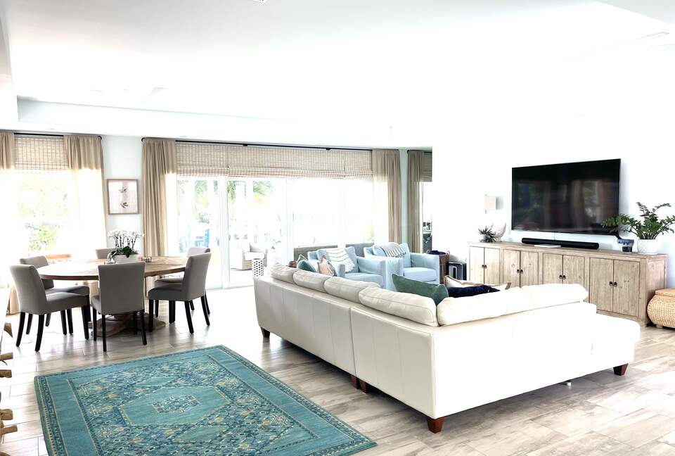 Singer Island Waterfront Home - Short Walk to the Beach - Riviera Beach, Florida