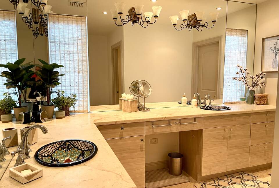 Singer Island Waterfront Home - Short Walk to the Beach - Riviera Beach, Florida