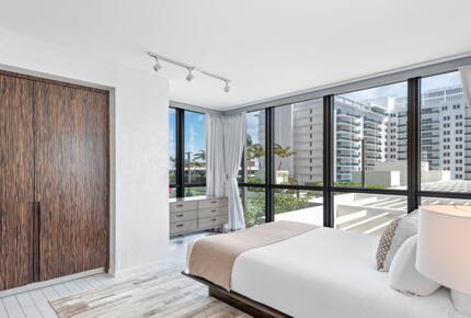 Residence at W Hotel South Beach - Miami Beach, Florida