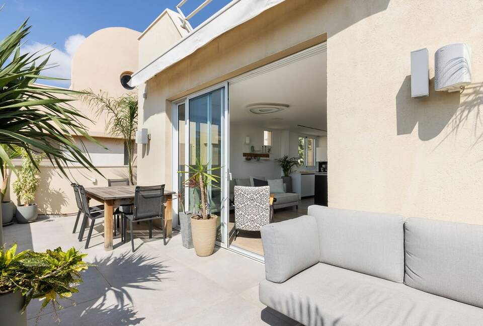 Penthouse in the best location - Tel Aviv, Israel