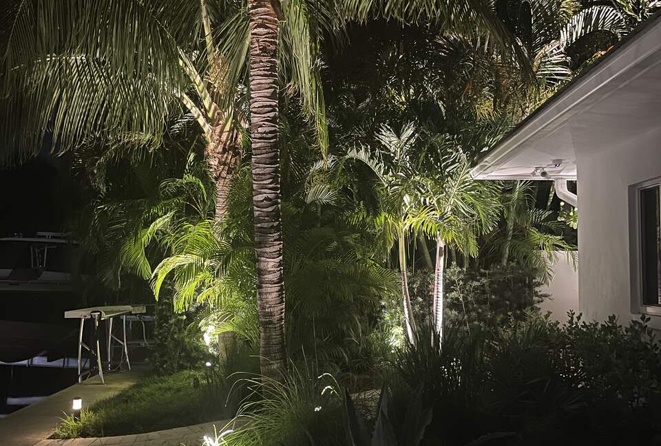 Singer Island Waterfront Home - Short Walk to the Beach - Riviera Beach, Florida