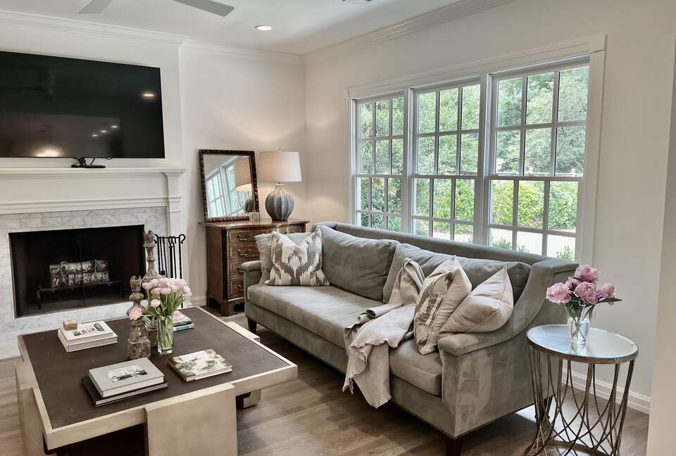 Renovated Buckhead Retreat - Atlanta, Georgia