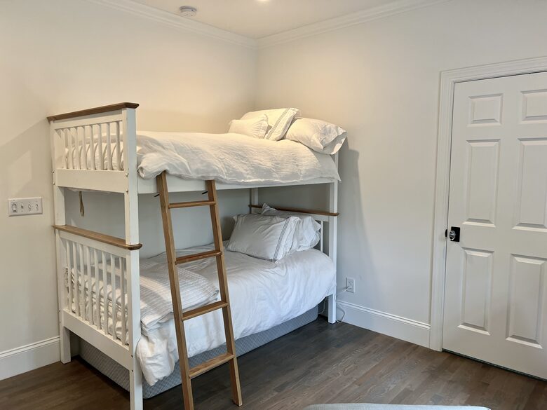 Renovated Buckhead Retreat - Atlanta, Georgia