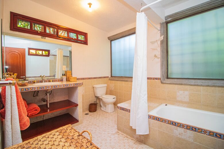 Cuerna House | Traditonal Mexican Estate with pool - Cuernavaca, Mexico