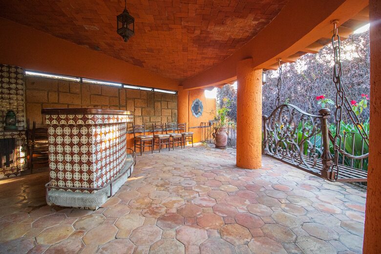 Cuerna House | Traditonal Mexican Estate with pool - Cuernavaca, Mexico