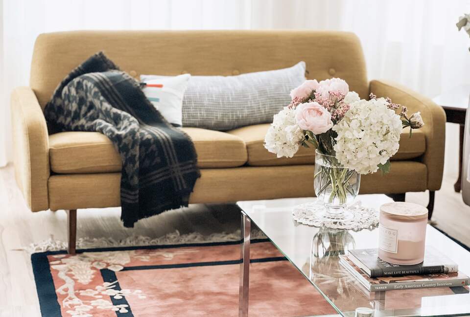 Elegant Designer Home 20 minutes to NYC w Parking! - Harrison, New Jersey