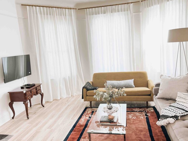 Elegant Designer Home 20 minutes to NYC w Parking! - Harrison, New Jersey