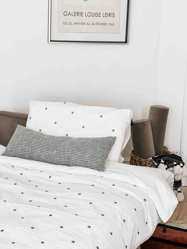 Elegant Designer Home 20 minutes to NYC w Parking! - Harrison, New Jersey