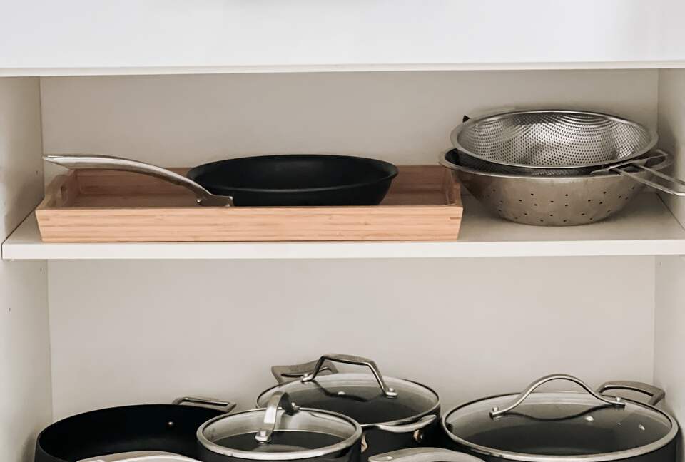 Elegant Designer Home 20 minutes to NYC w Parking! - Harrison, New Jersey