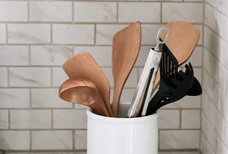 Elegant Designer Home 20 minutes to NYC w Parking! - Harrison, New Jersey