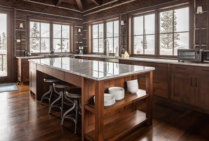 Big Sky Fire Lookout Tower - Lone Peak View - Big Sky, Montana