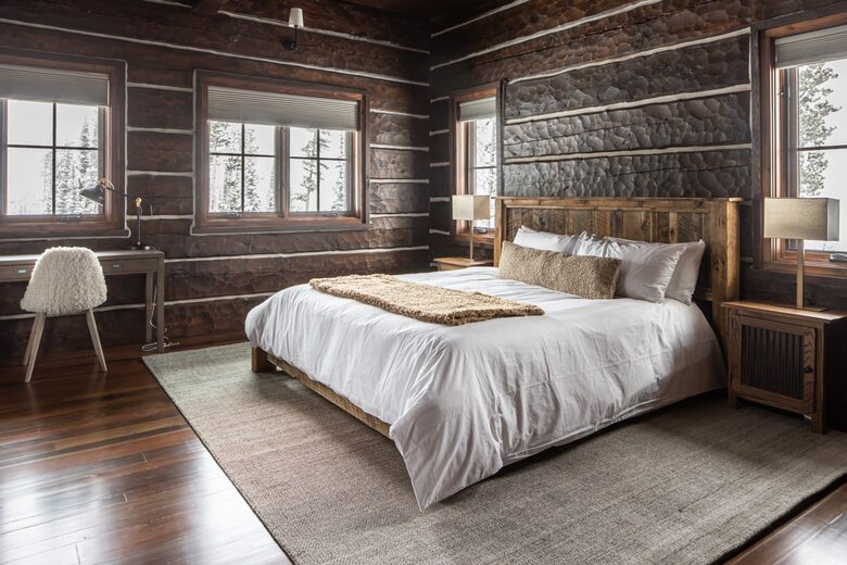 Big Sky Fire Lookout Tower - Lone Peak View - Big Sky, Montana