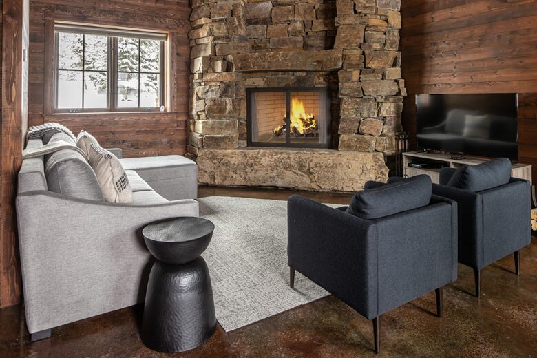 Big Sky Fire Lookout Tower - Lone Peak View - Big Sky, Montana
