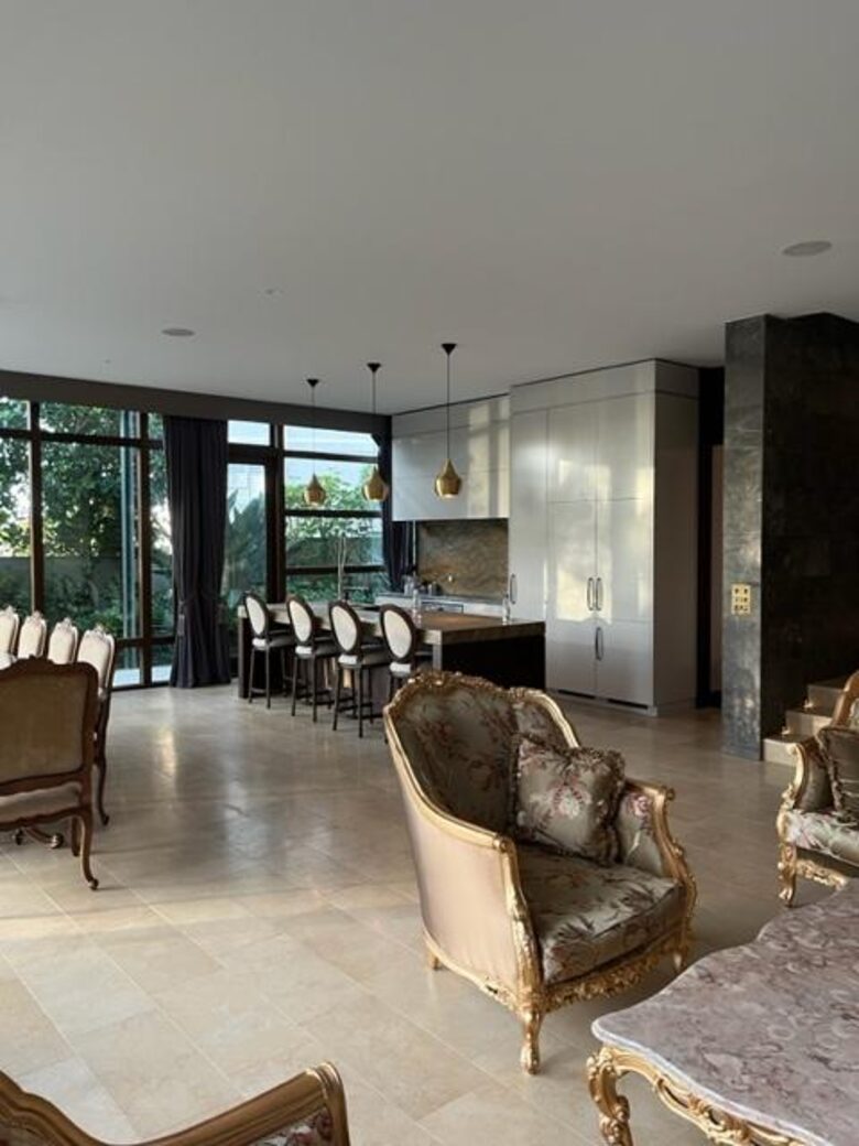 The Crescent Villa - Auckland, New Zealand