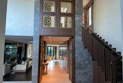 The Crescent Villa - Auckland, New Zealand