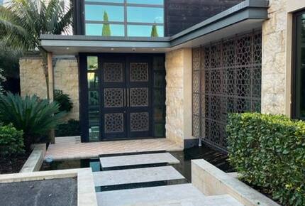 The Crescent Villa - Auckland, New Zealand