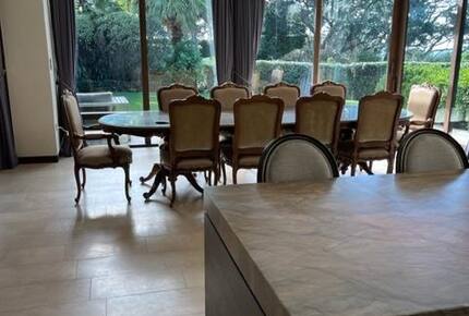 The Crescent Villa - Auckland, New Zealand