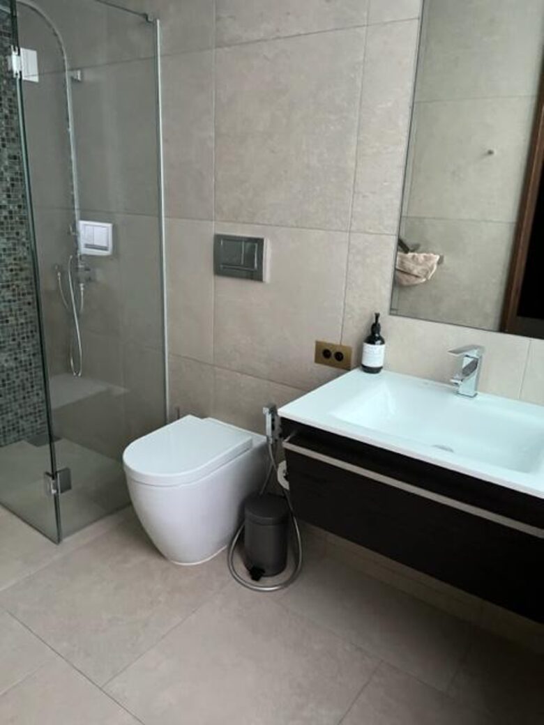 The Crescent Villa - Auckland, New Zealand