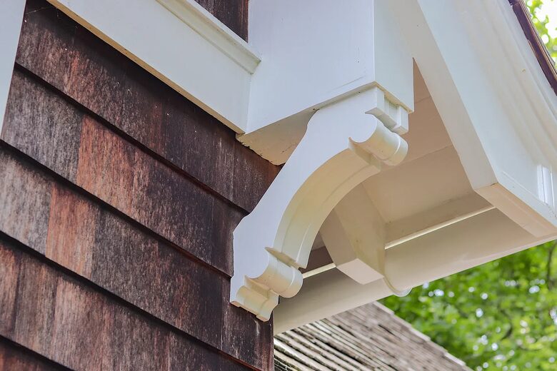 Hamptons Luxury House with Pool/Hot tub and Mature Garden 8 min walk to Beach - East Hampton, New York