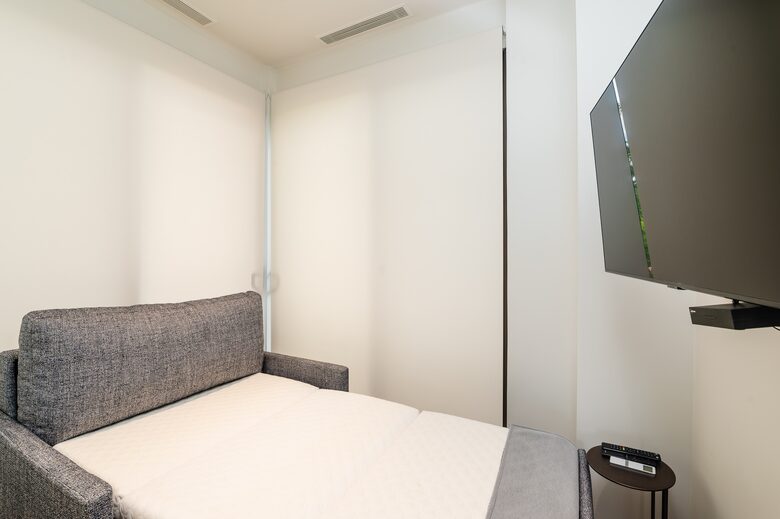 Office / Bedroom #4 - Pullout Bed