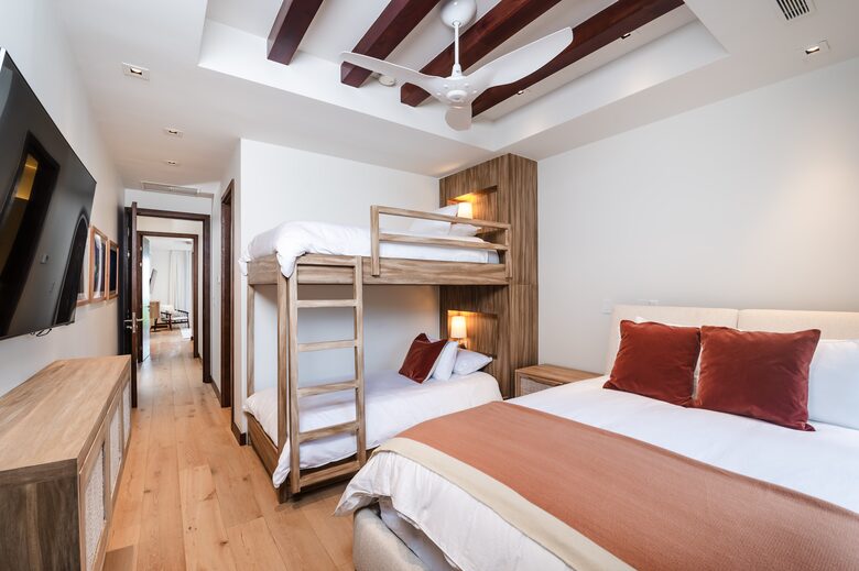 Bedroom #3 - Queen plus Twin Bunkbeds