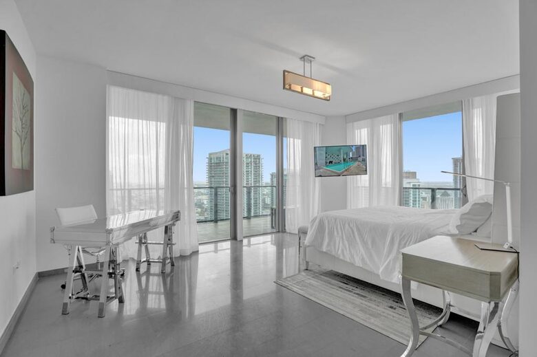 Brickell Luxury Condominium - Miami, Florida