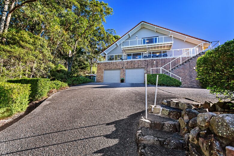 Pacific Waters | Port Stephens - Nelson Bay, Australia