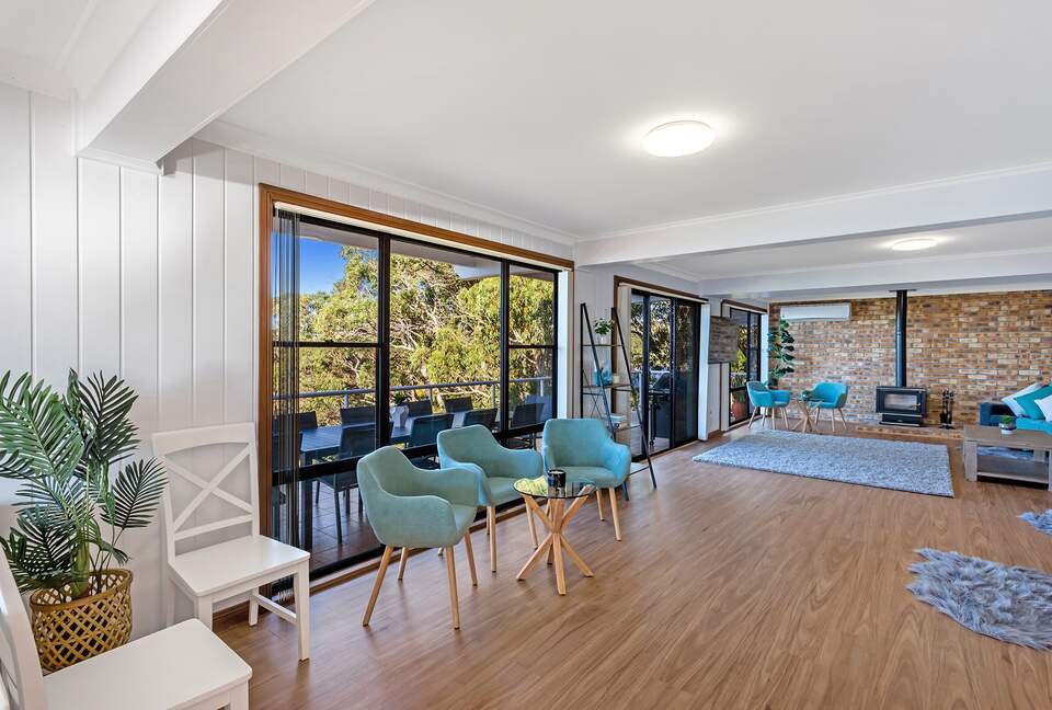 Pacific Waters | Port Stephens - Nelson Bay, Australia