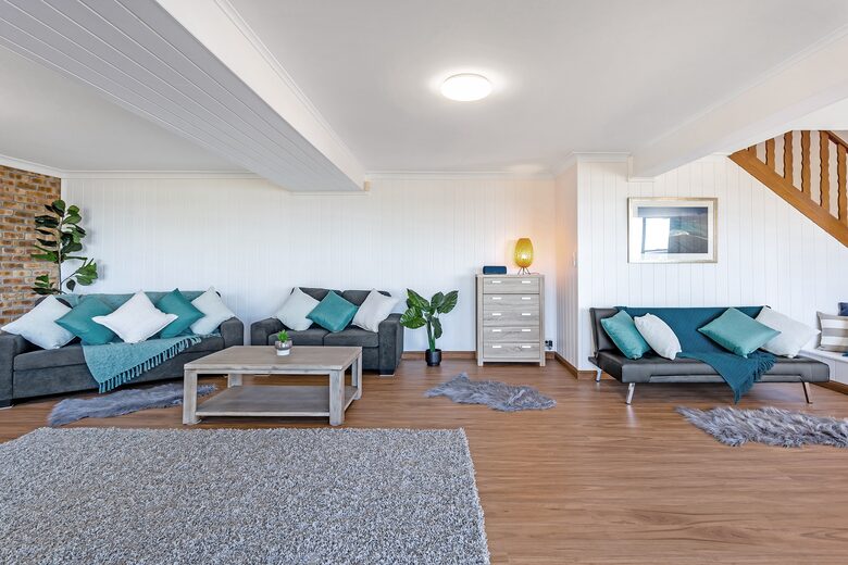 Pacific Waters | Port Stephens - Nelson Bay, Australia