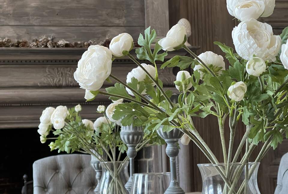 Château d'Isle-sur-Marne (R) - Isle sur Marne, France