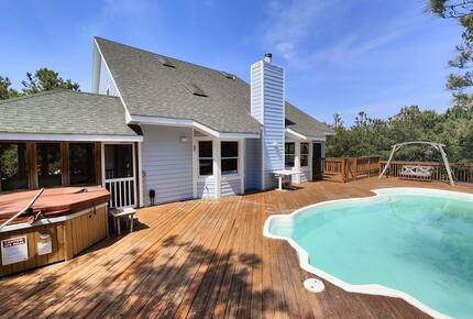 Outer Banks Beach House - Corolla, North Carolina