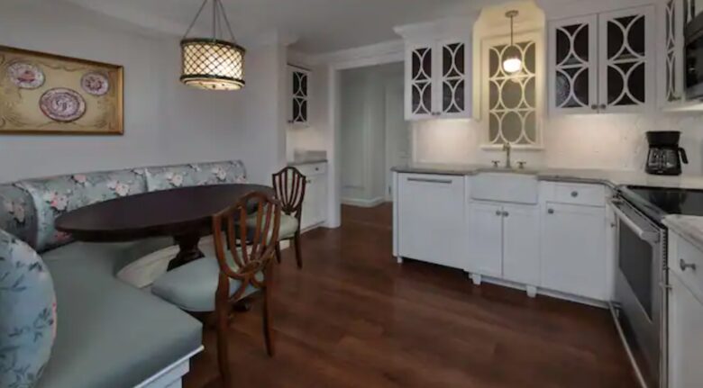 The Villas at Disney's Grand Floridian Resort & Spa - Deluxe 1-Bedroom - Lake Buena Vista, Florida