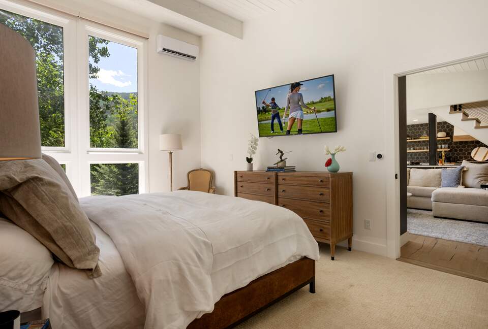 Beautifully Remodeled Mid-Century Modern Vail Home - Vail, Colorado