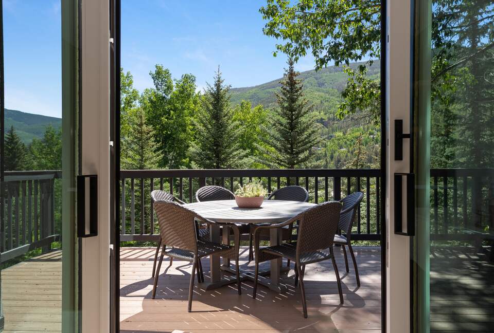 Beautifully Remodeled Mid-Century Modern Vail Home - Vail, Colorado