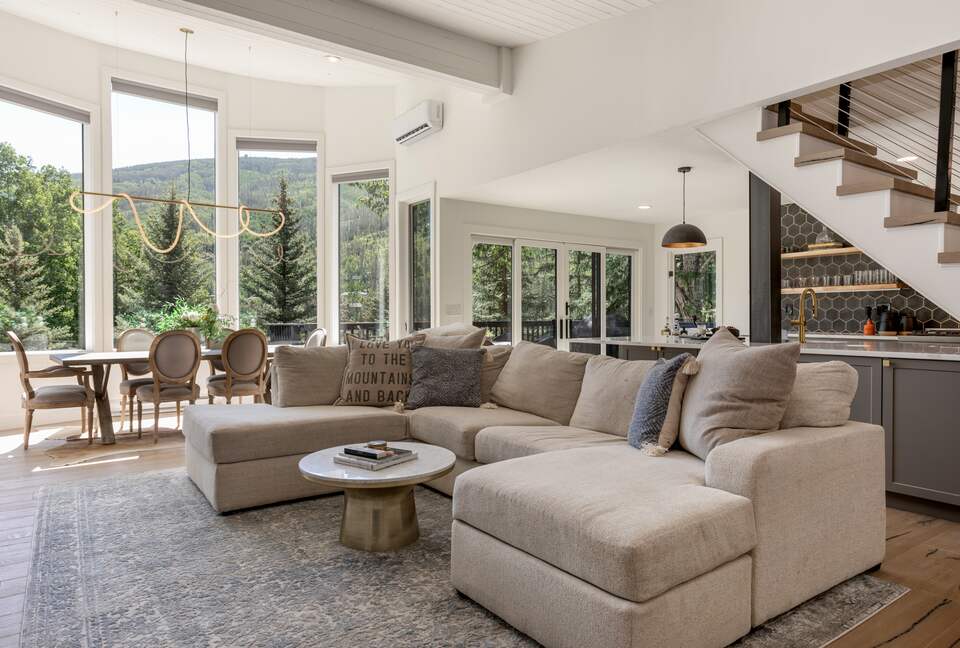Beautifully Remodeled Mid-Century Modern Vail Home - Vail, Colorado