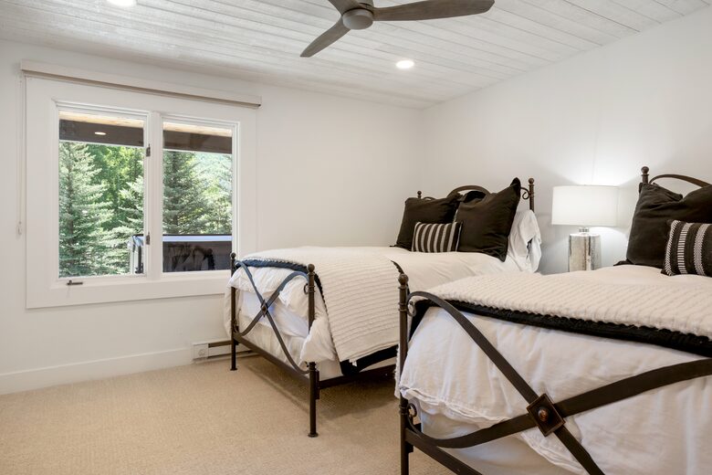 Beautifully Remodeled Mid-Century Modern Vail Home - Vail, Colorado