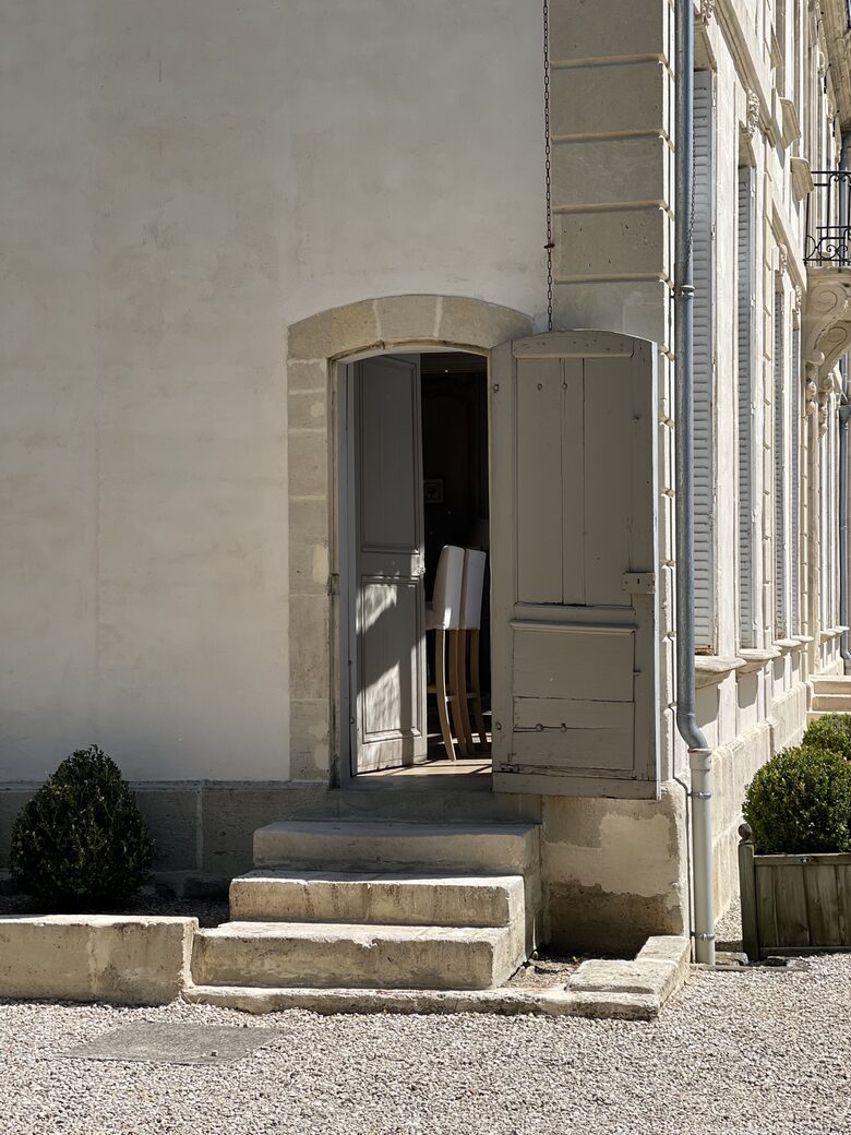 Château d'Isle-sur-Marne (R) - Isle sur Marne, France