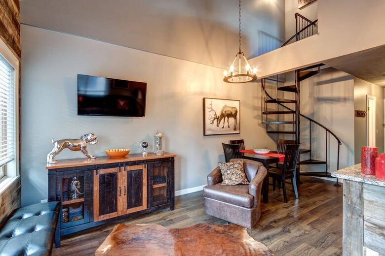 Luxury Ski In/Creekside Condo In Heart of Breck - Breckenridge, Colorado