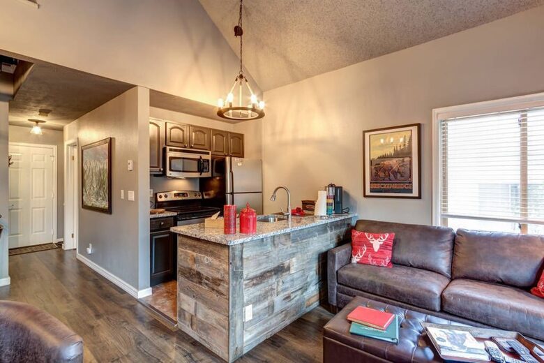 Luxury Ski In/Creekside Condo In Heart of Breck - Breckenridge, Colorado