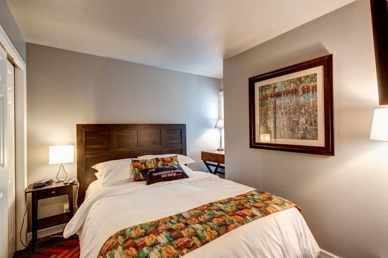 Luxury Ski In/Creekside Condo In Heart of Breck - Breckenridge, Colorado