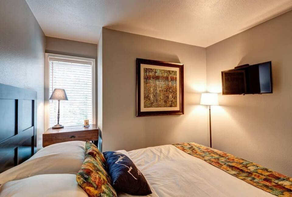 Luxury Ski In/Creekside Condo In Heart of Breck - Breckenridge, Colorado