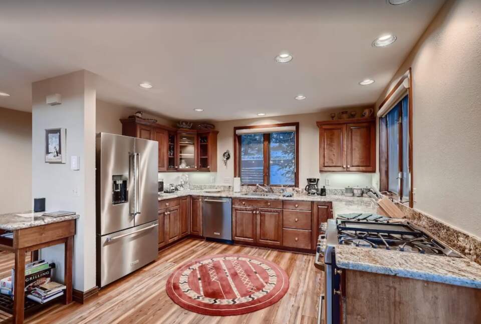 Ullr Haus with Sauna + Private Hot Tub + Views - Breckenridge, Colorado