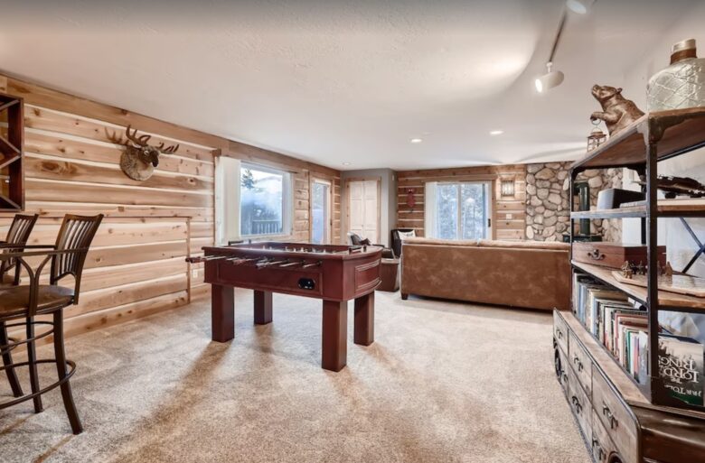 Ullr Haus with Sauna + Private Hot Tub + Views - Breckenridge, Colorado