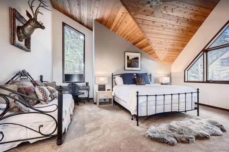 Ullr Haus with Sauna + Private Hot Tub + Views - Breckenridge, Colorado