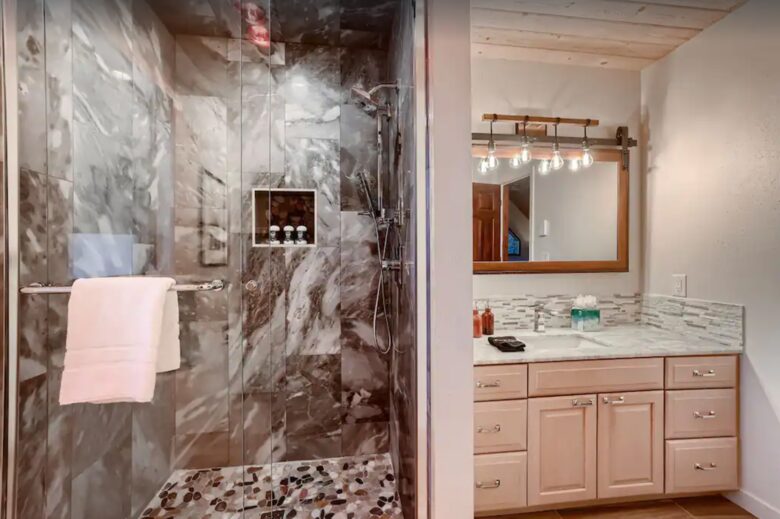 Ullr Haus with Sauna + Private Hot Tub + Views - Breckenridge, Colorado