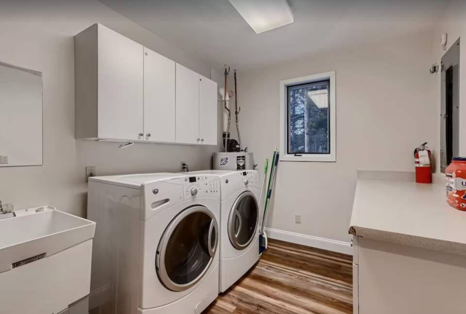 Ullr Haus with Sauna + Private Hot Tub + Views - Breckenridge, Colorado