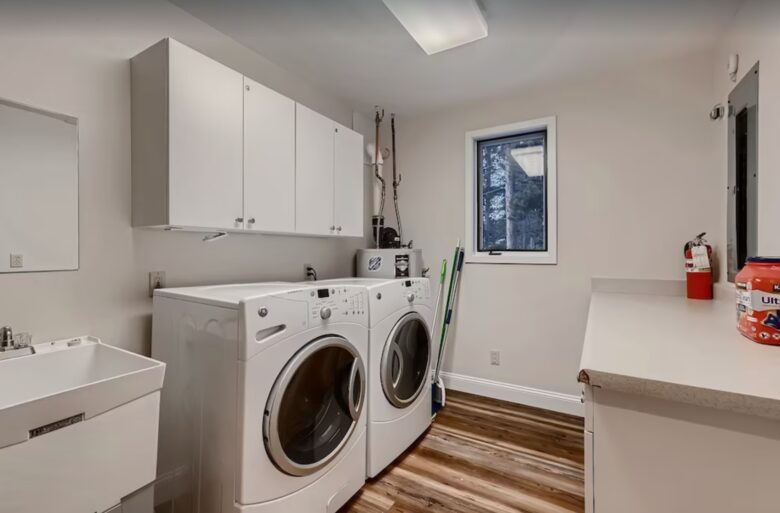 Ullr Haus with Sauna + Private Hot Tub + Views - Breckenridge, Colorado