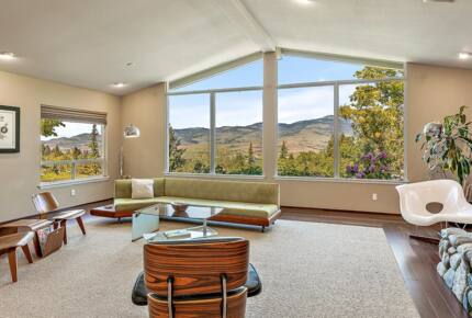 Wine Country Estate in Artist's Enclave - Ashland, Oregon