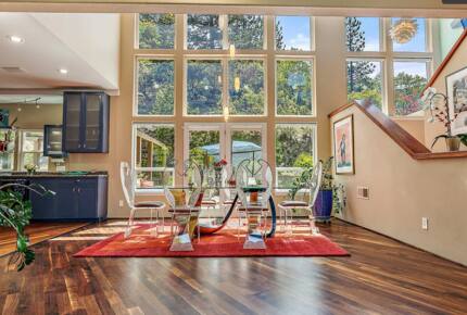 Wine Country Estate in Artist's Enclave - Ashland, Oregon